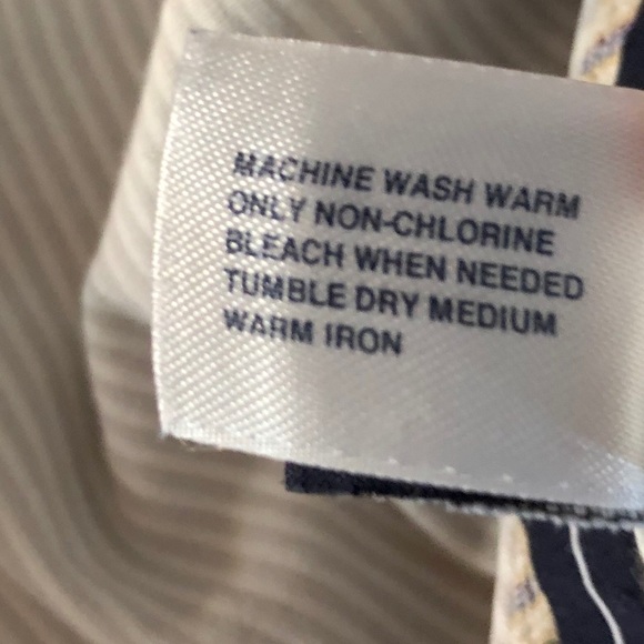 GAP Gray Stripe Cotton Bermuda Walking Shorts - Picture 7 of 7